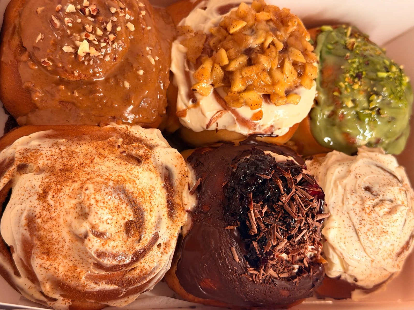 Assorted box of six Joyful Autumn Collection cinnamon rolls